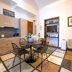 Arena Suite Garibaldi Verona Centro